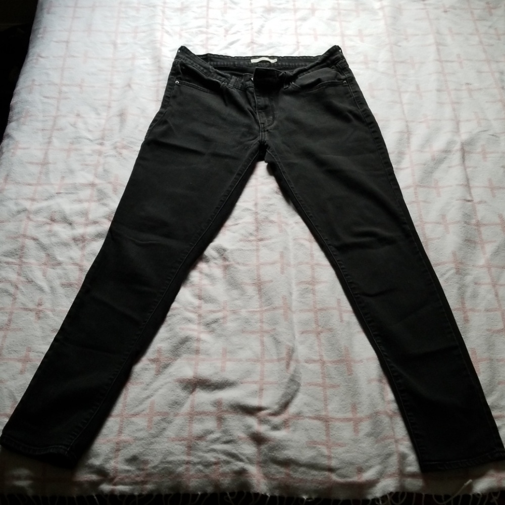 711 skinny size 33